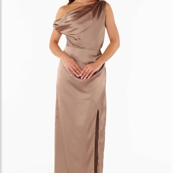 Elegant One-Shoulder Brown Dress - Picture 4 of 6